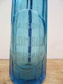 Blauwe facet spuitfles met opdruk