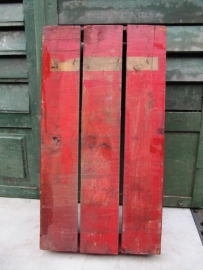 Brocante old red wooden box