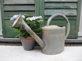 French brocante super robust zinc watering can