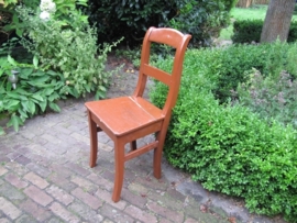 Hervé brocante rood/bruine houten stoel