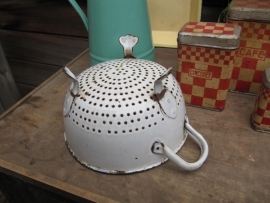 Mooie hele oude brocante vergiet op sierpootjes