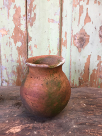 Brocant terracotta jar