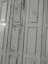 Brocante dichte luiken hoog