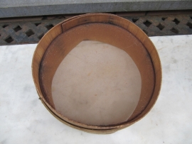 Franse ronde houten zeef