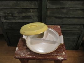 Brocante gietijzeren vakverdeelschaal