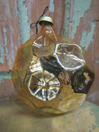 Oude brocante kerstboomdecoratie goudkleurig
