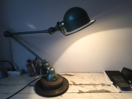 Oude Jieldé lamp op tafelvoet