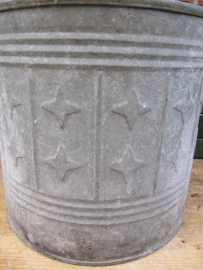 Brocante zinken ton met sterren