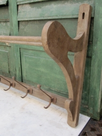 Franse kapstok met 6 haken en hoedenplank