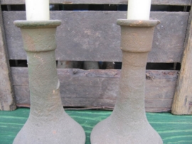 Brocante aardewerk kandelaars