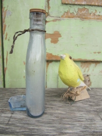 Oud Frans blauw glazen vogelkooi drinkflesje