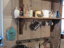 Emaille brocante zeep- of zoutbakje.
