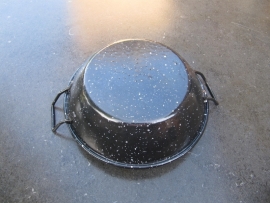 Leuke zwart emaille (wok)pannetje