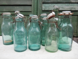 L'Idéale inmaakpot van 1 liter met bedrukte porseleinen deksel