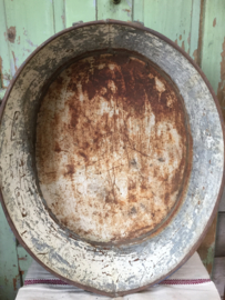 Antieke Franse metalen bak