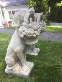 Set stenen tuinbeelden hond