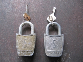 Set of two old locks