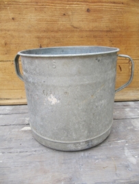 Old zinc round bucket