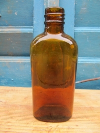 Old flat brown pharmacists 125 ml bottle