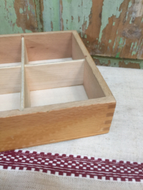 Vintage houten kist/bak 8 vaks