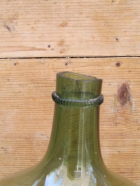 Antieke Franse mooie groene gistfles 20 liter