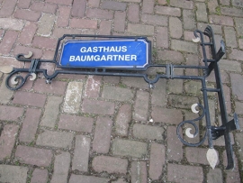 Ijzeren uithangbord