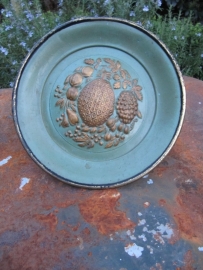 Brocant  old metal plaque