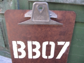 Oud brocante industrieel clipboard