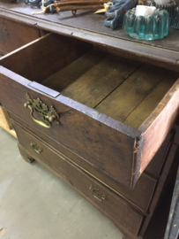 Antieke dressoir, 5 laden