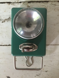 Oude metalen zaklamp
