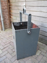 Awesome industrial metal bin ***