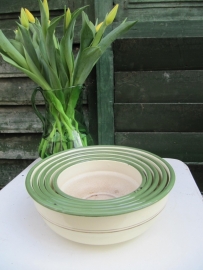 Brocante emaille nestschalen in prima staat