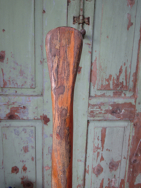 Oude houten peddel