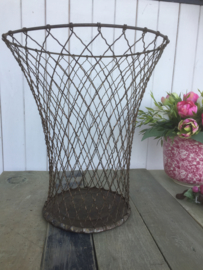 Brocante metalen prullenmand