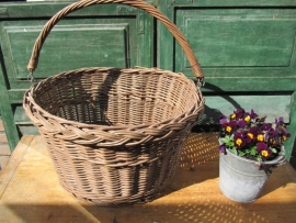 Large wicker bike basket