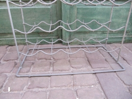 Brocante Frans (wijn)flessenrek