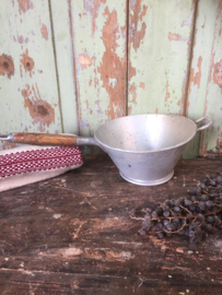 Brocante vergiet met steel