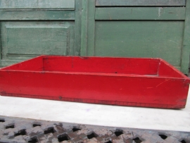 Brocante old red wooden box