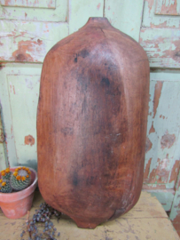 Grote oude deegbak