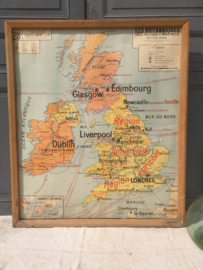 Oude landkaart UK met houten lijst