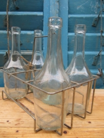 Set of 5 old white glass bottles with a capacity of 250 ml