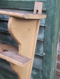 Hele oude brocante regaal met 2 plankjes