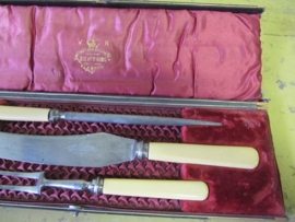 Old English serving couvert