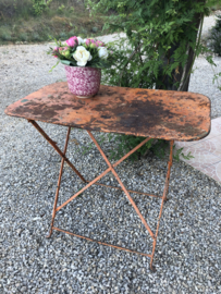 Brocant Franse metalen tafel