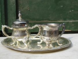 Brocante roomstelletje met plateau