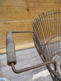 Brocante draadstalen mand