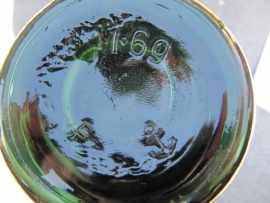 Hele oude groene fles