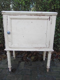Brocant French cabinet