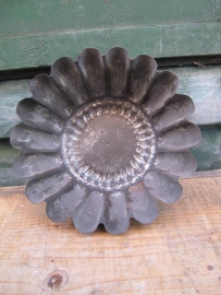 Antique French brioche form
