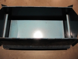 Brocante metal toolbox